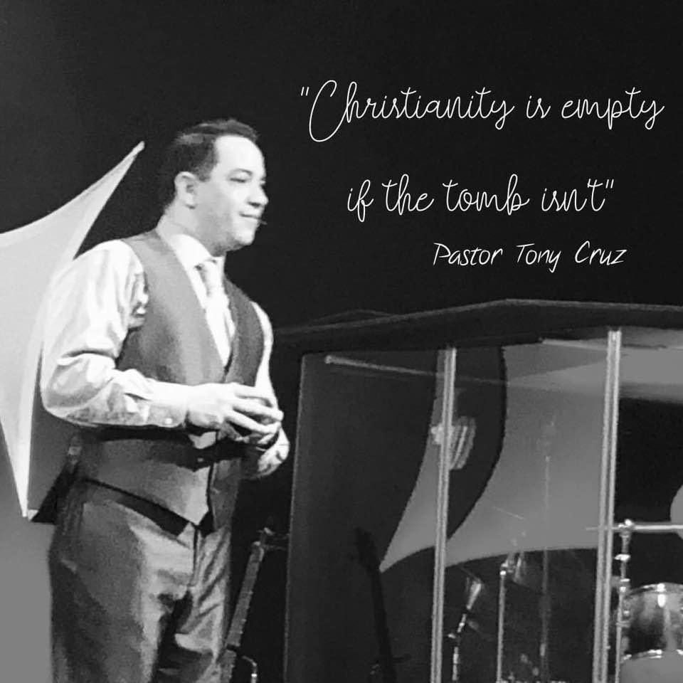 Pastor gives Easter sermon on line during Covid